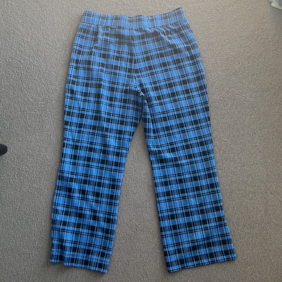 Wild Fable plaid flannel cropped elastic waist pants - Picture 2 of 3